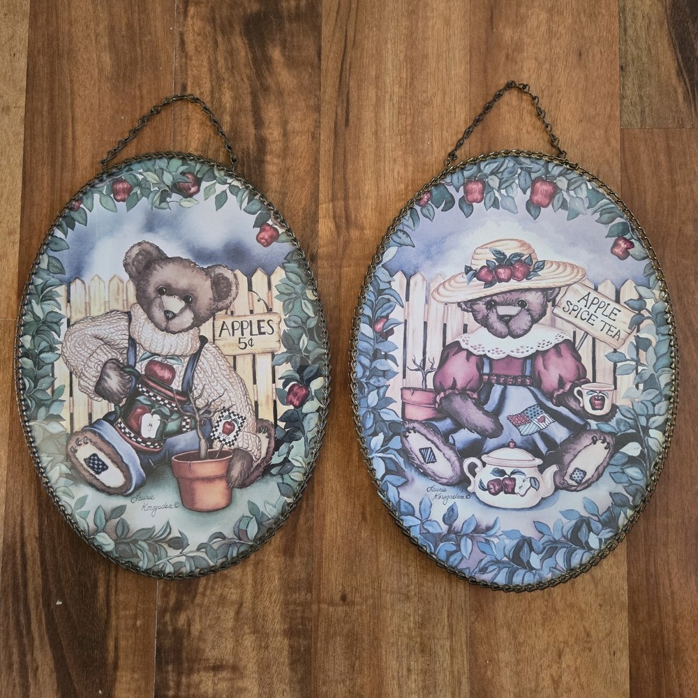 Vintage Country Bears Oval Wall Decor Laurie Korsgaden Apples Cottage Kitschy
